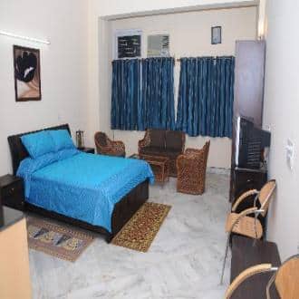 Large, Airy Rooms Greet You, New Delhi 3